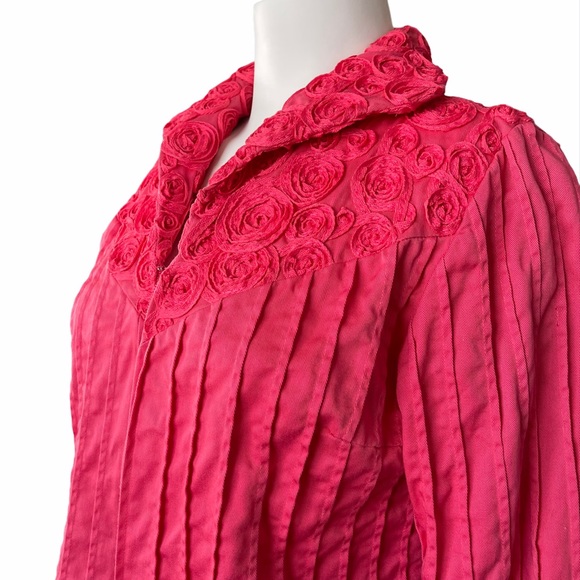 🌸Graff by Um Appliqué Rose Blazer! - Picture 3 of 8